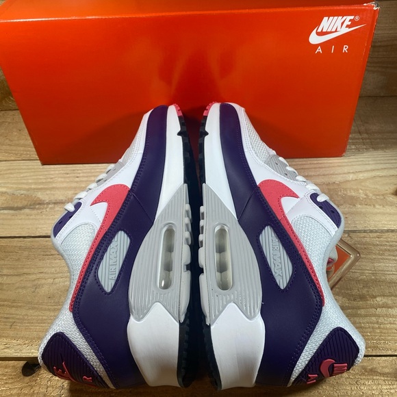 NEW: Nike Air Max 90 White/Eggplant/Red Sneakers: CW1360-100 - Picture 7 of 16